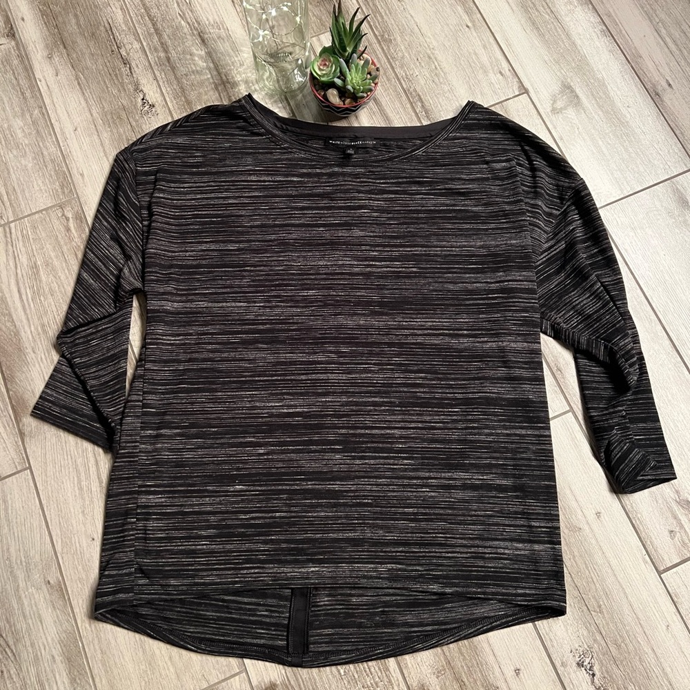 WHBM Women’s 3/4 sleeve soft Top (NWOT)
White House Black Market